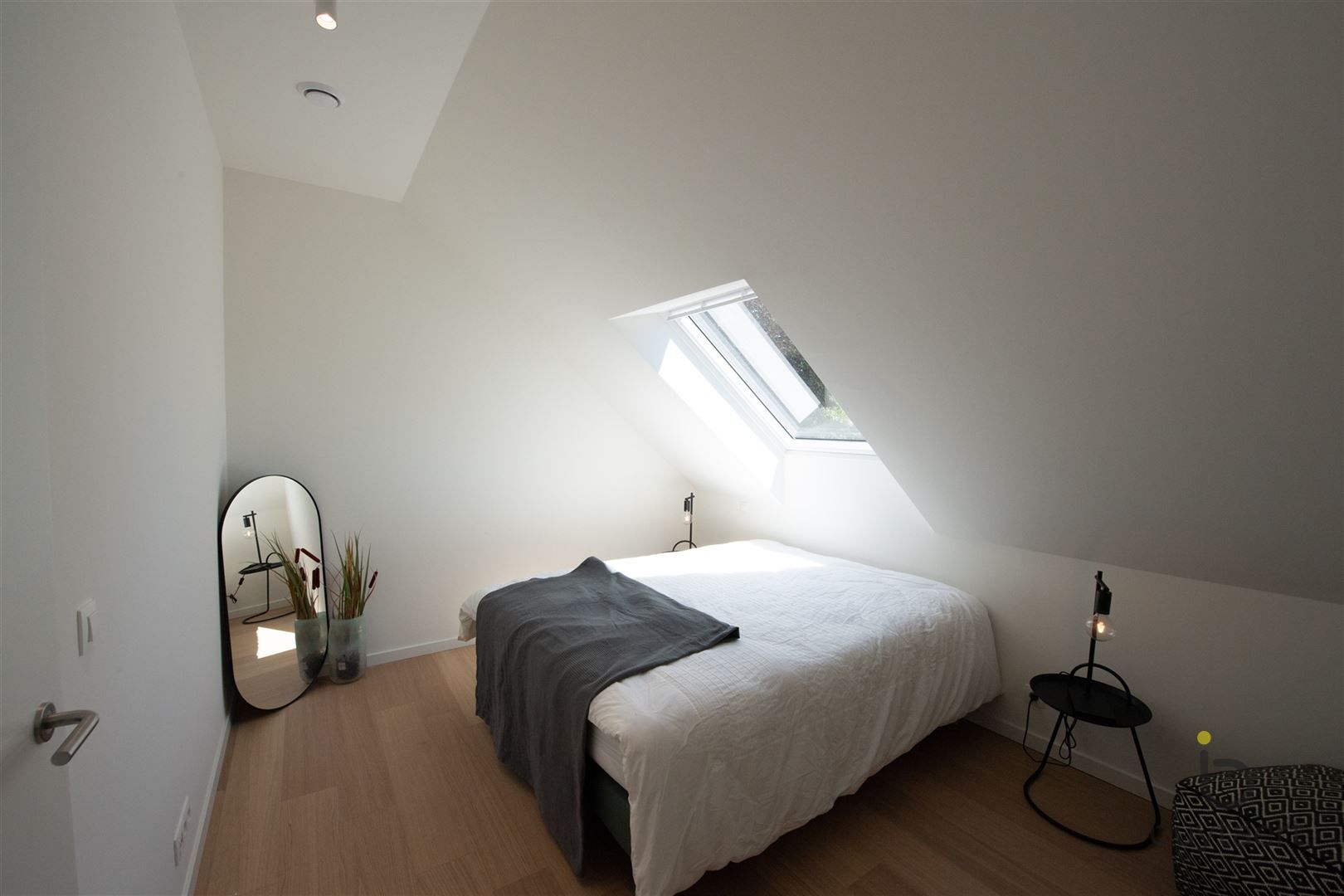 Beleef luxe, comfort en energiezuinigheid in een karaktervolle architectuur. foto 19