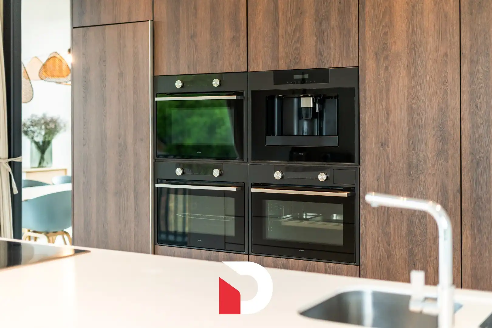 Unieke tijdloze villa met 3 tot 4 slk op leuk perceel in Sint-Andries foto 6