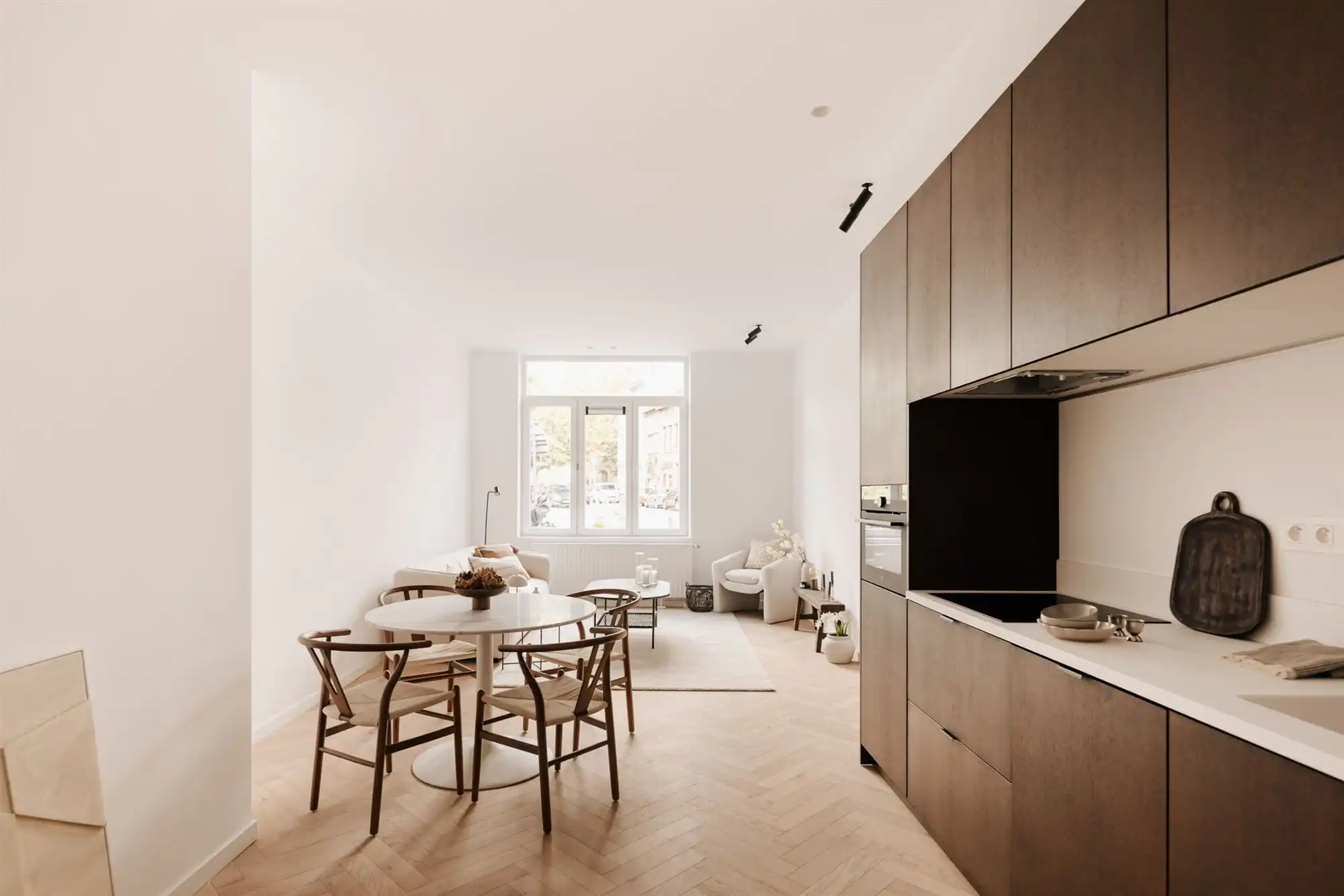 Gerenoveerd appartement met gezellige stadstuin foto {{pictureIndex}}