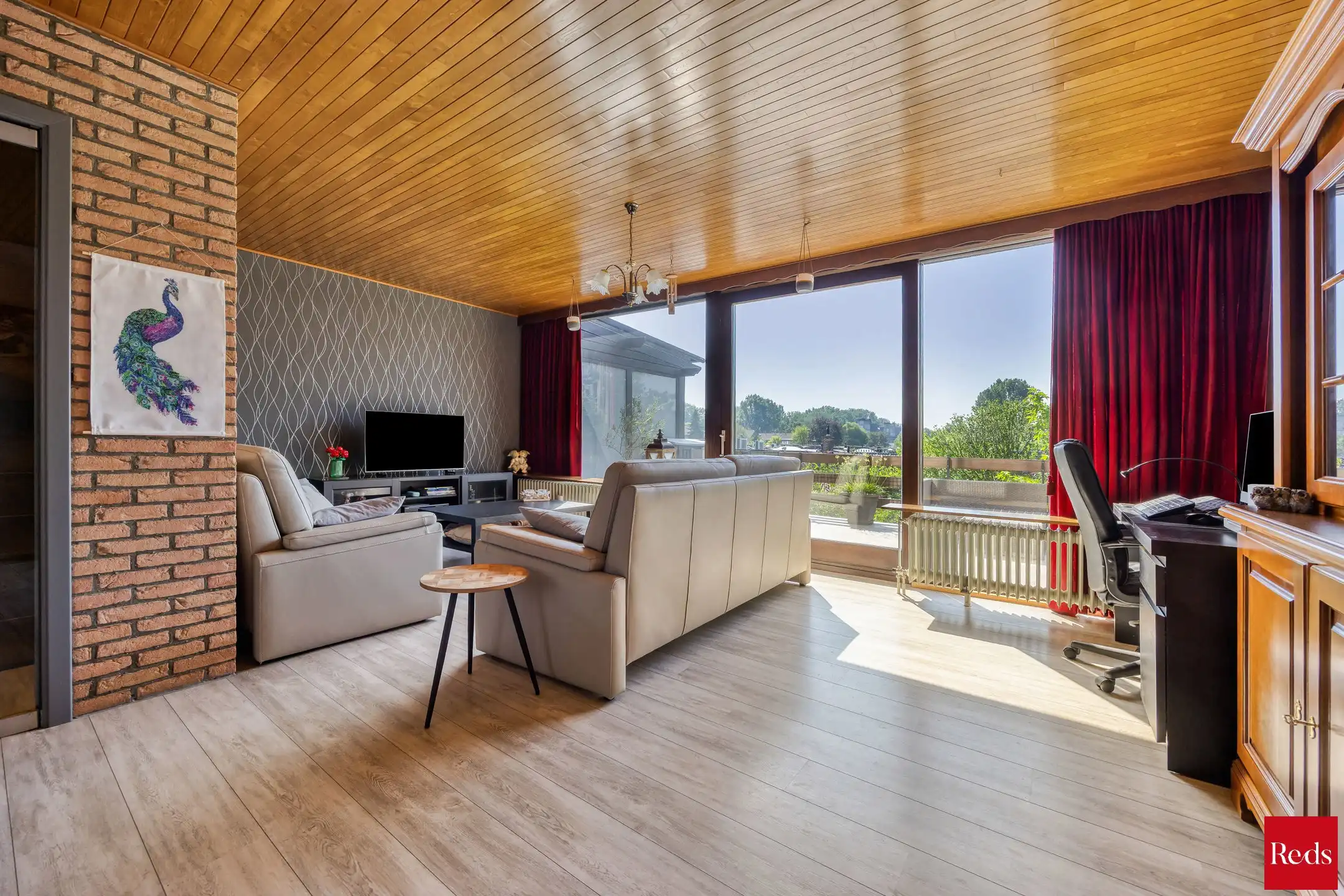 Bel-etage met veel potentieel in Polderstad foto 2