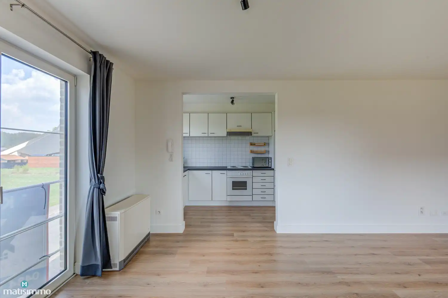 DUPLEXAPPARTEMENT MET AUTOSTAANPLAATS, GARAGEBOX EN KELDERBERGING NABIJ CENTRUM BILZEN foto 10