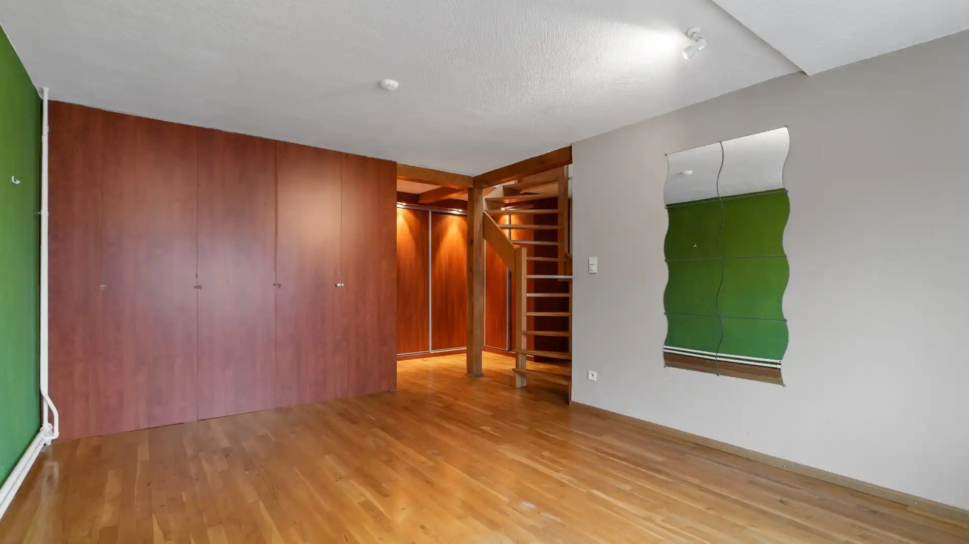 Riante gezinswoning met tal van mogelijkheden nabij Maastricht! foto 18