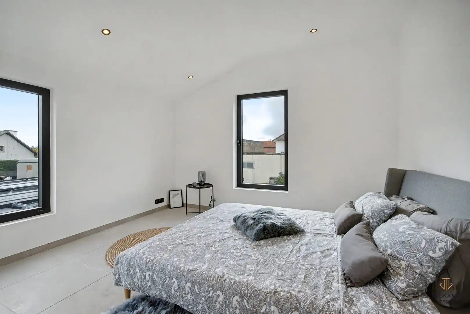 Nieuwbouwwoning met 3 slaapkamers en luxueuze afwerking. foto 19