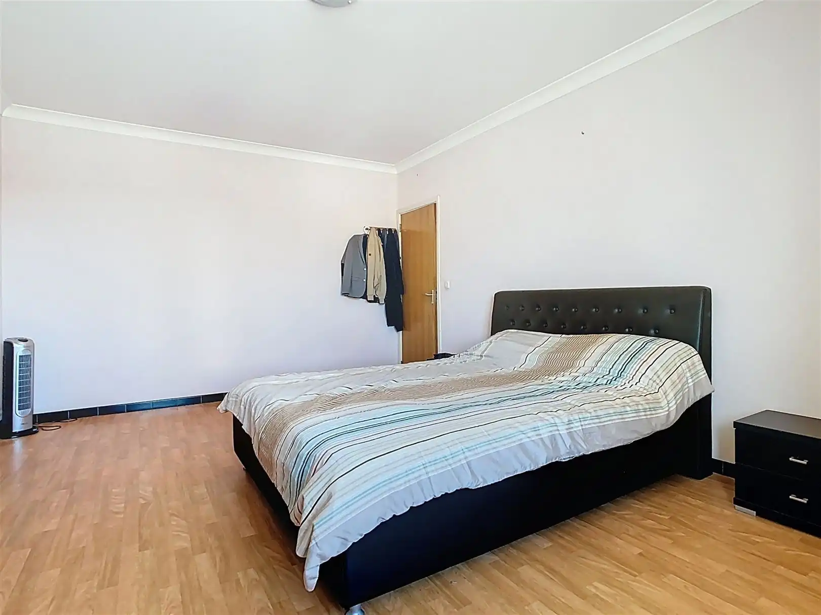 Ruim APP 3e V, 2 slpks, terras en kelder foto 24