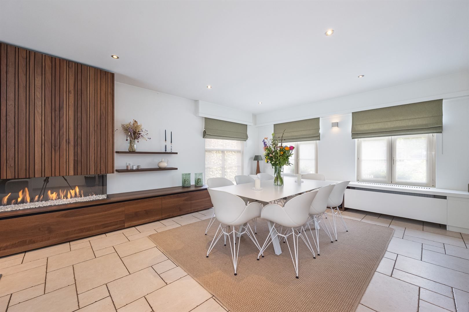 Ruime luxe woning met zwembad in Kapellen foto 3