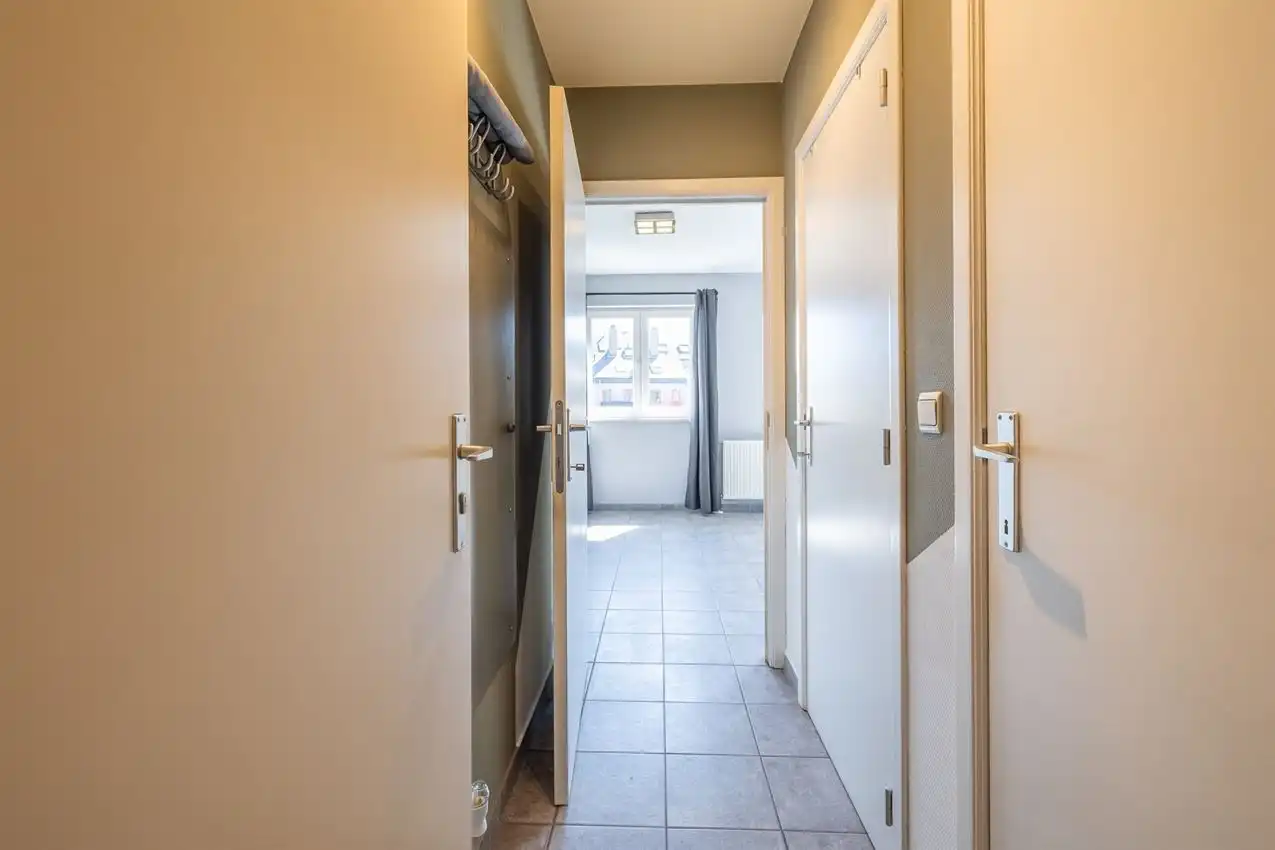 Duplex met twee slaapkamers en autostaanplaats op rustige locatie foto 29