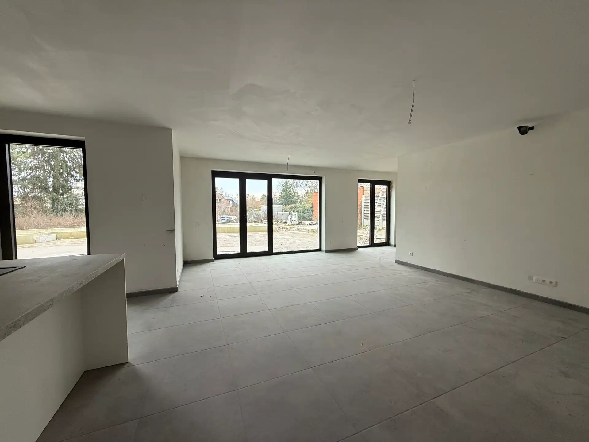 Nieuwbouw gelijkvloers appartement met tuin en terras foto 5