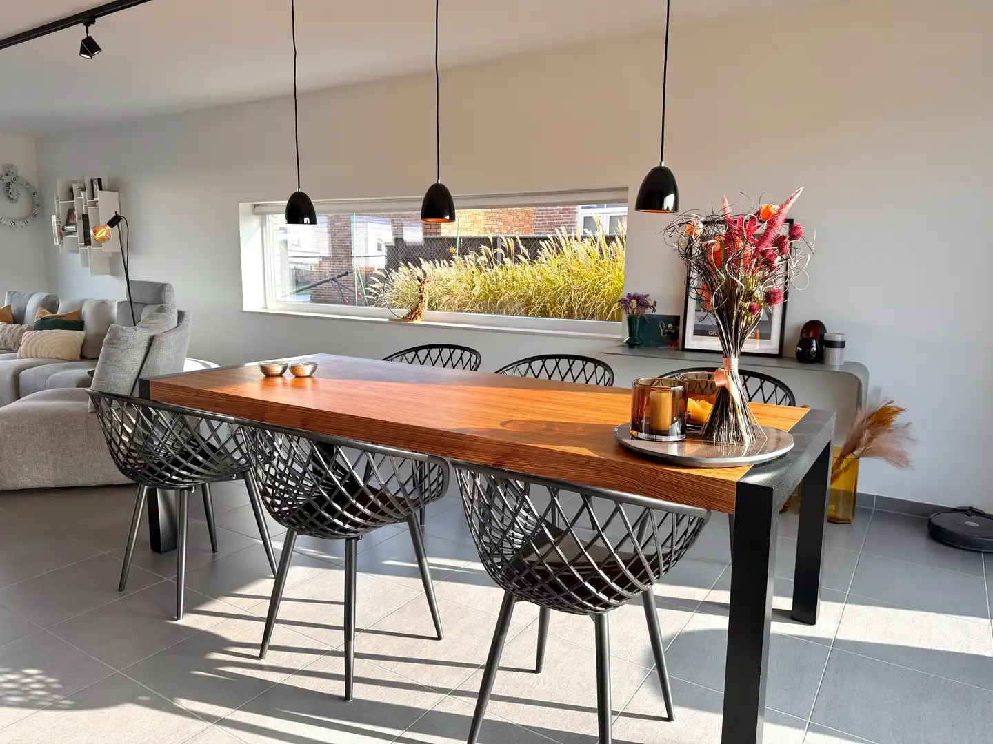 Instapklare én energiezuinige woning met zwemvijver vlak bij yachthaven. foto 2