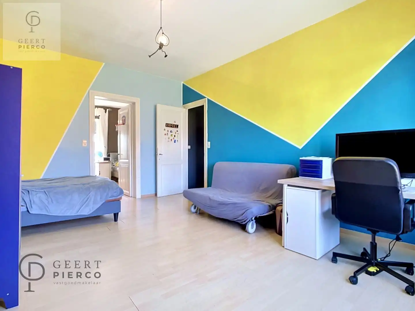 Charmewoning met dorpsgezicht foto 19