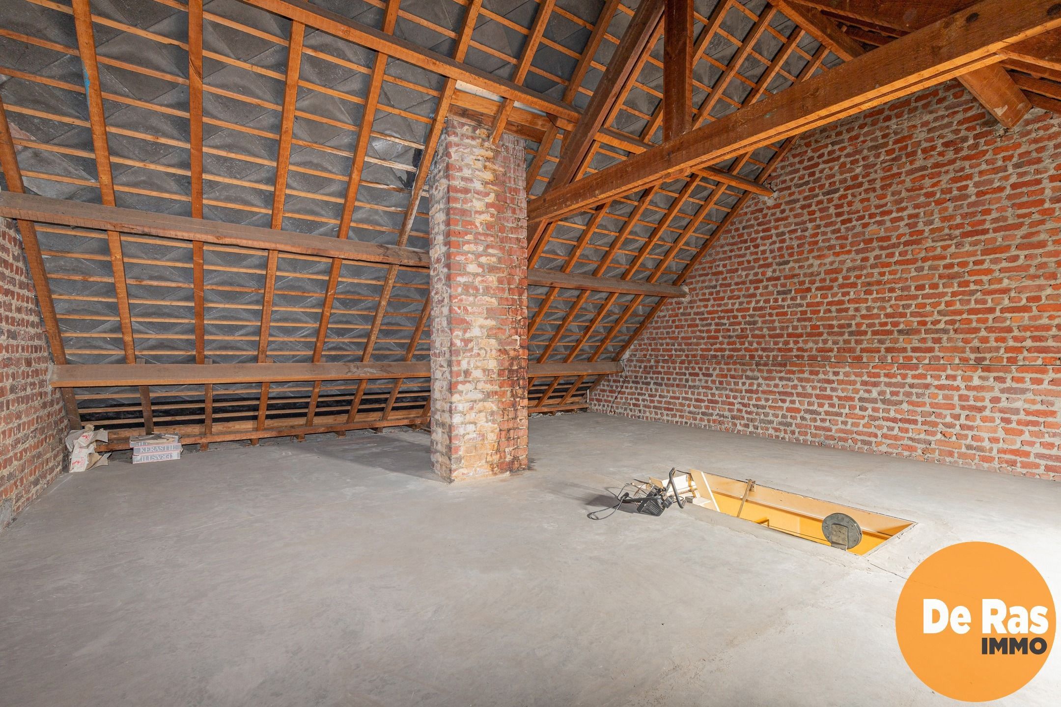 HAALTERT – Gezinswoning met tuin en garage foto 17