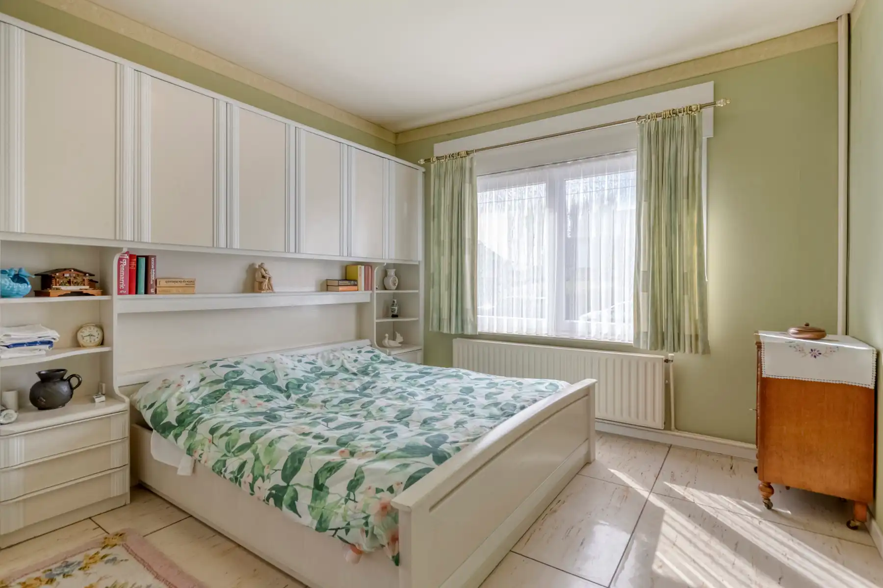 Charmante bungalow ruim perceel foto 8