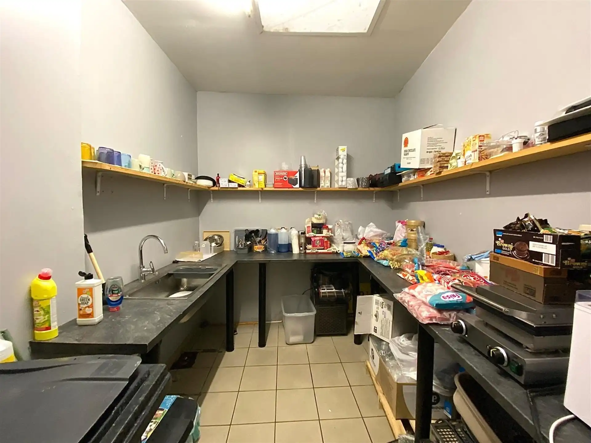 Handelspand op toplocatie nabij de Grote Markt foto 10