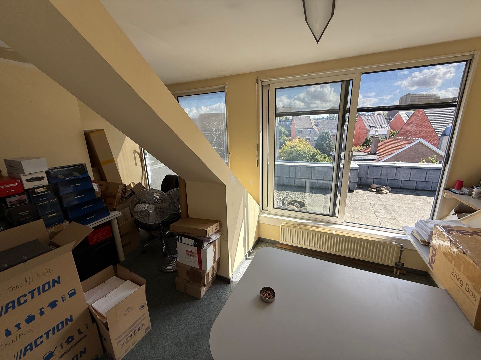 Duplex bureauruimte van 215m² in Strombeek-Bever foto 9