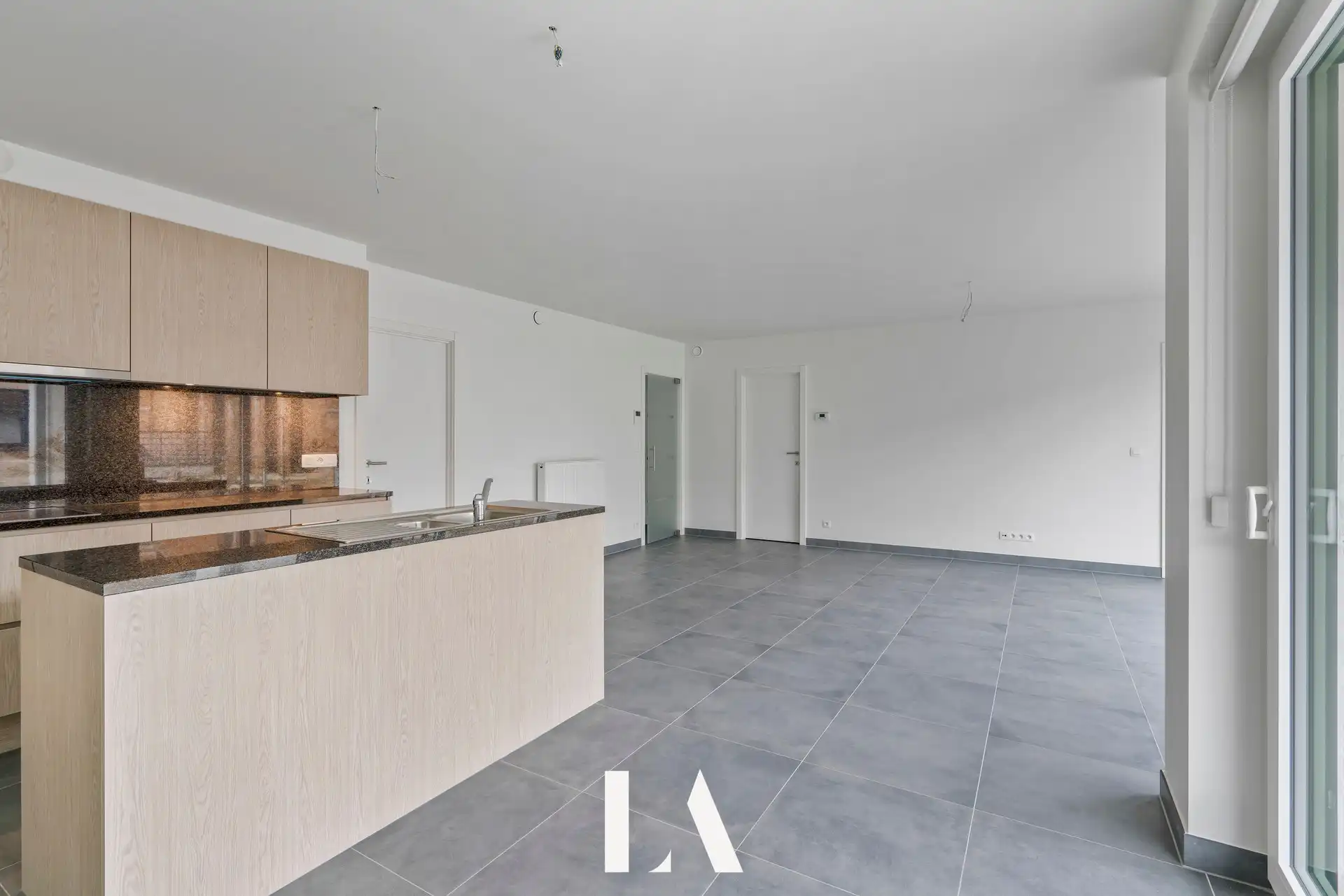 Recent zongericht appartement nabij het Normandpark – Middelkerke. foto 5