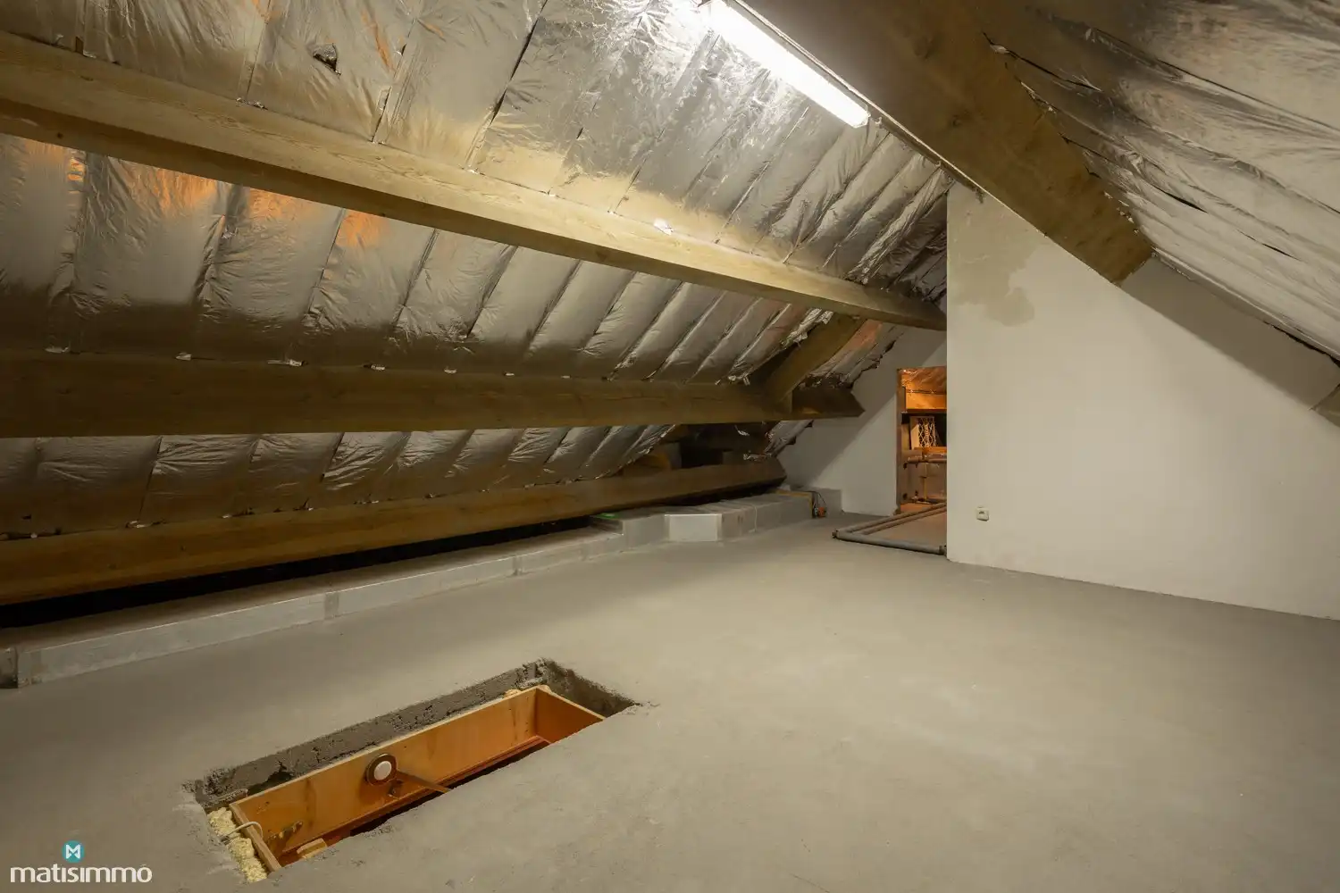 RIANTE INSTAPKLARE VILLA MET 4 SLAAPKAMERS EN RUIME TUIN IN HET LANDELIJKE MARTENSLINDE foto 39