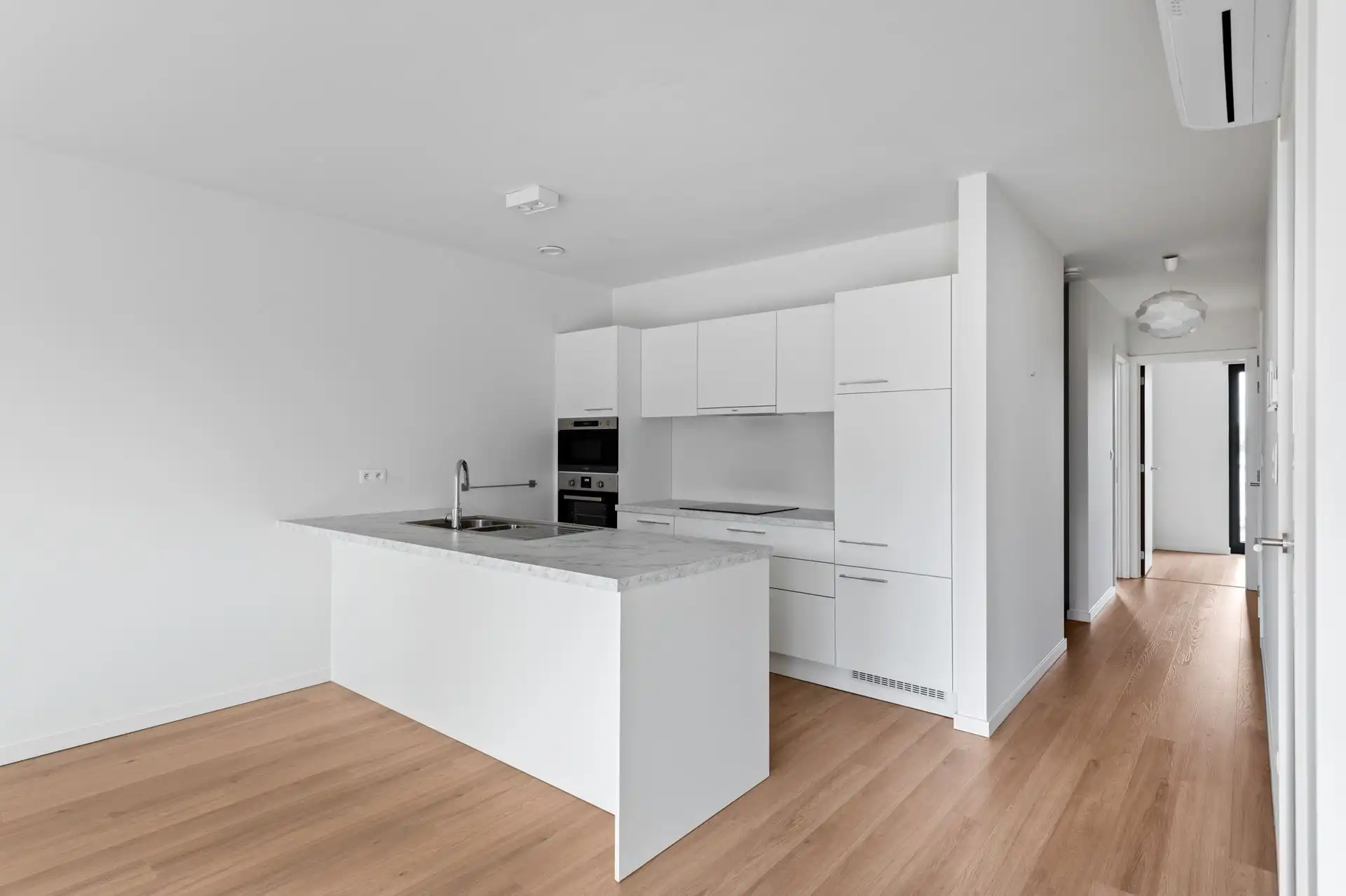 RECENT 2-SLPK- APPARTEMENT NABIJ HET CENTRUM VAN DUFFEL foto 8