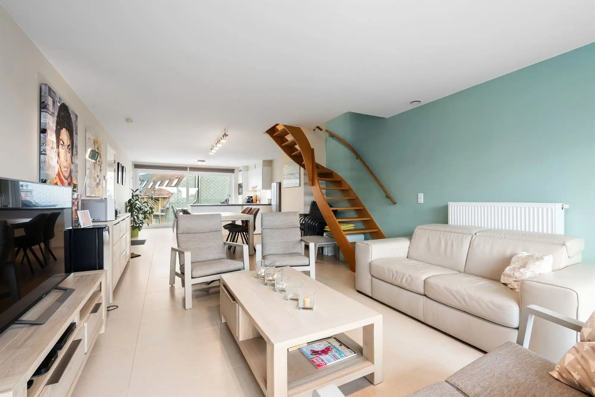 Duplex met 3 slaapkamers, 2 badkamers en zonnige terrassen foto 8