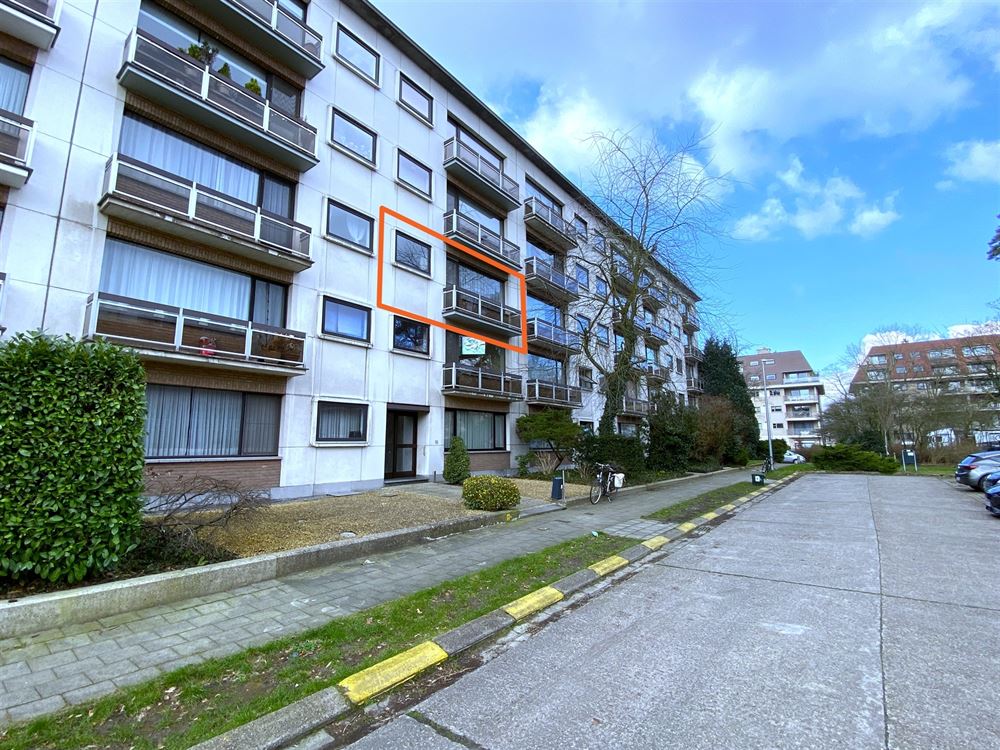 Ruim verzorgd appartement in het hart van Schoten foto {{pictureIndex}}