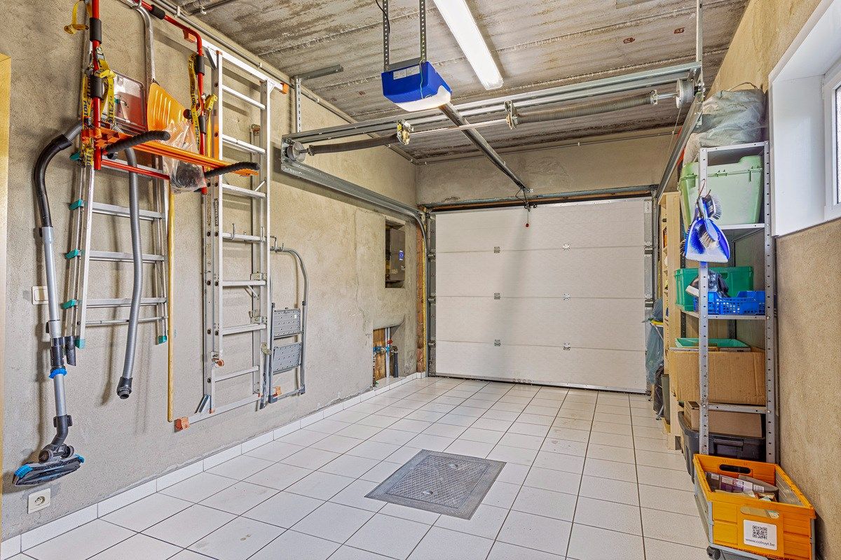 Ruime woning met prachtige tuin.  foto 15