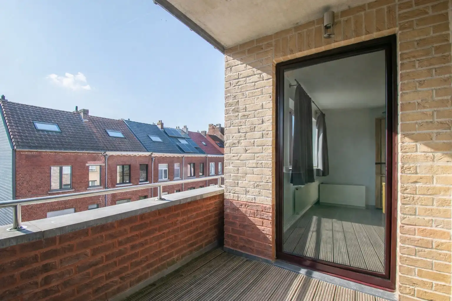 RUIM APPARTEMENT (EPC: B) MET 3 SLAAPKAMERS + GARAGE! foto 12