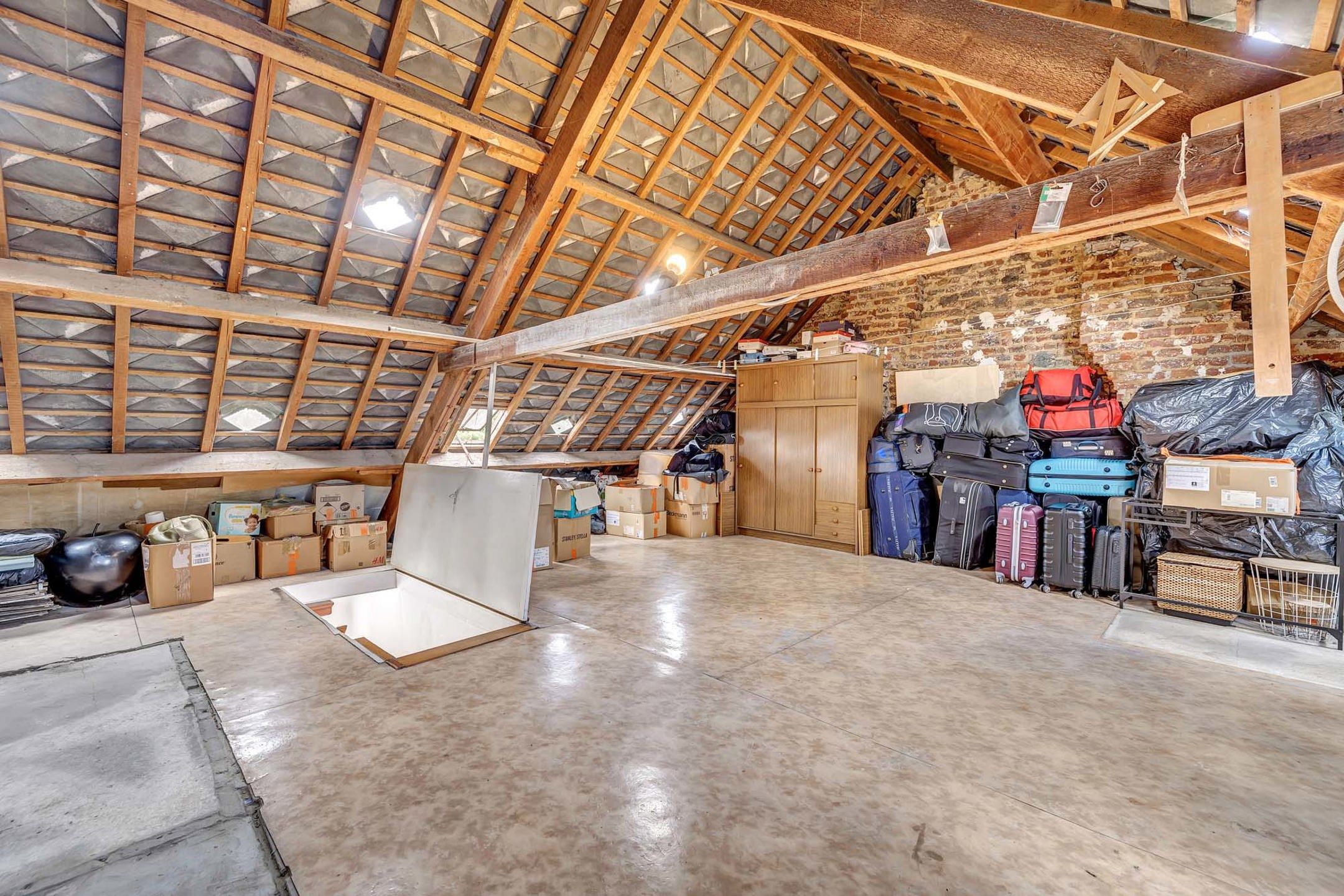 Verder af te werken woning nabij het centrum van Ninove foto 20