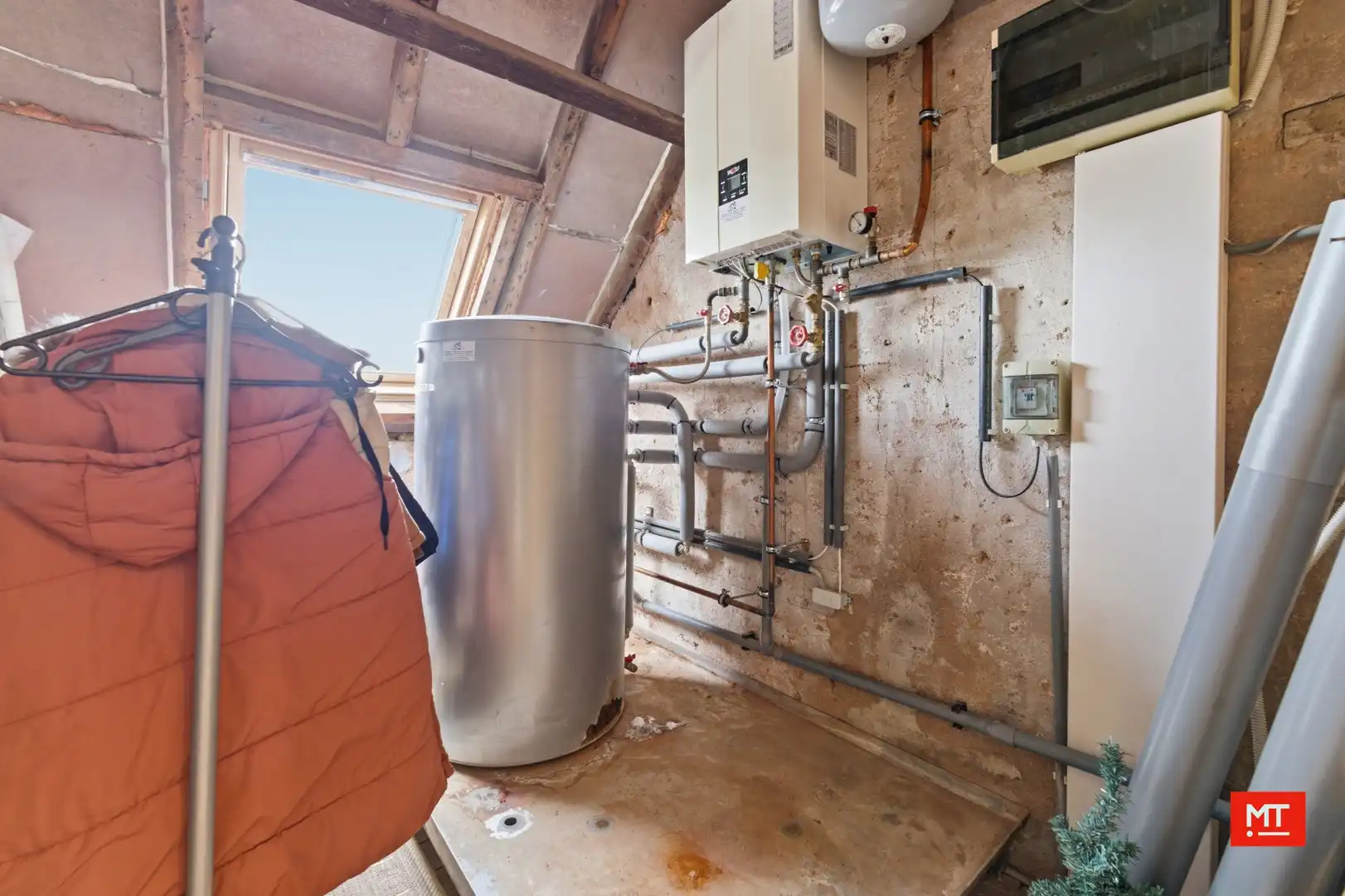Centraal gelegen instapklare woning met 3 slaapkamers, zonnige tuin en praktijkruimte in Langemark foto 19