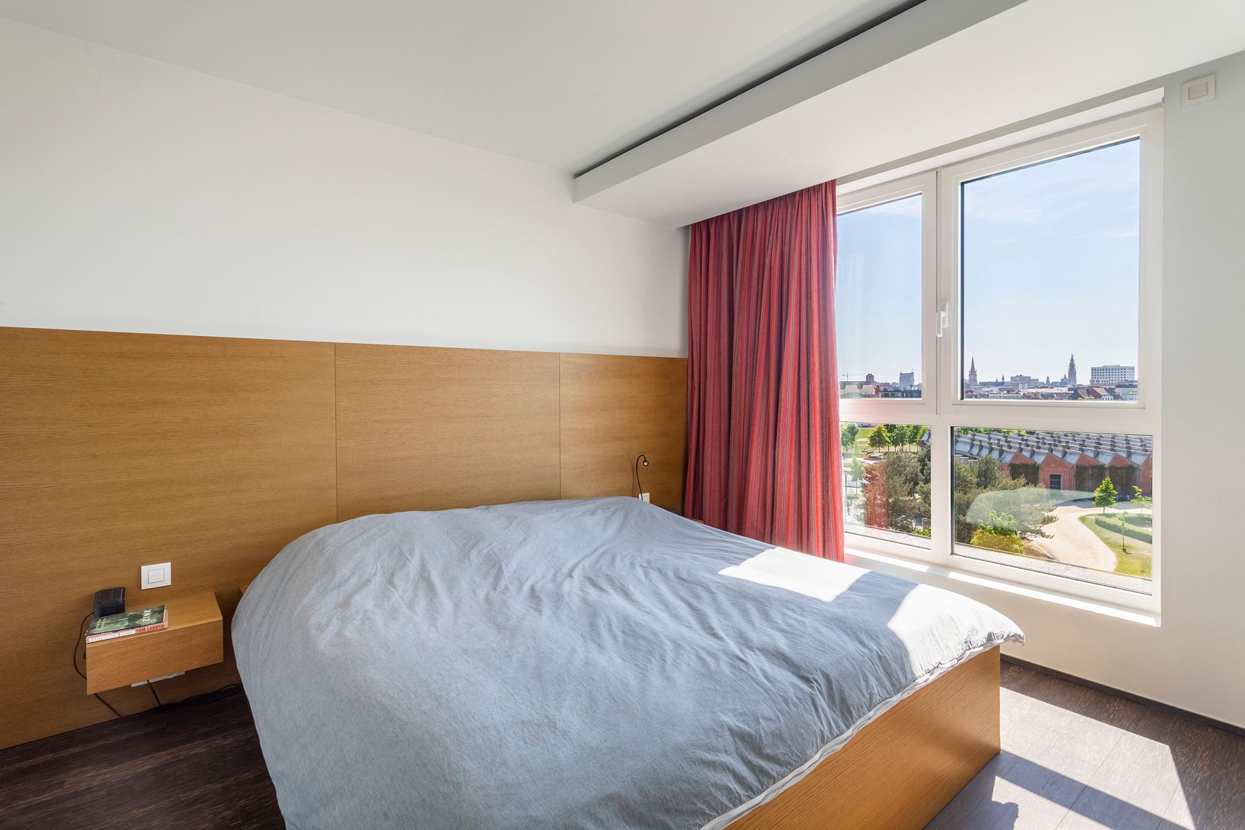 Penthouse met adembenemend parkzicht aan Park Spoor Noord foto 12