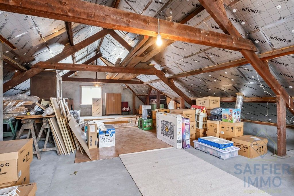 Stijlvolle villa met opslag op toplocatie in Sint-Eloois-Vijve foto 30