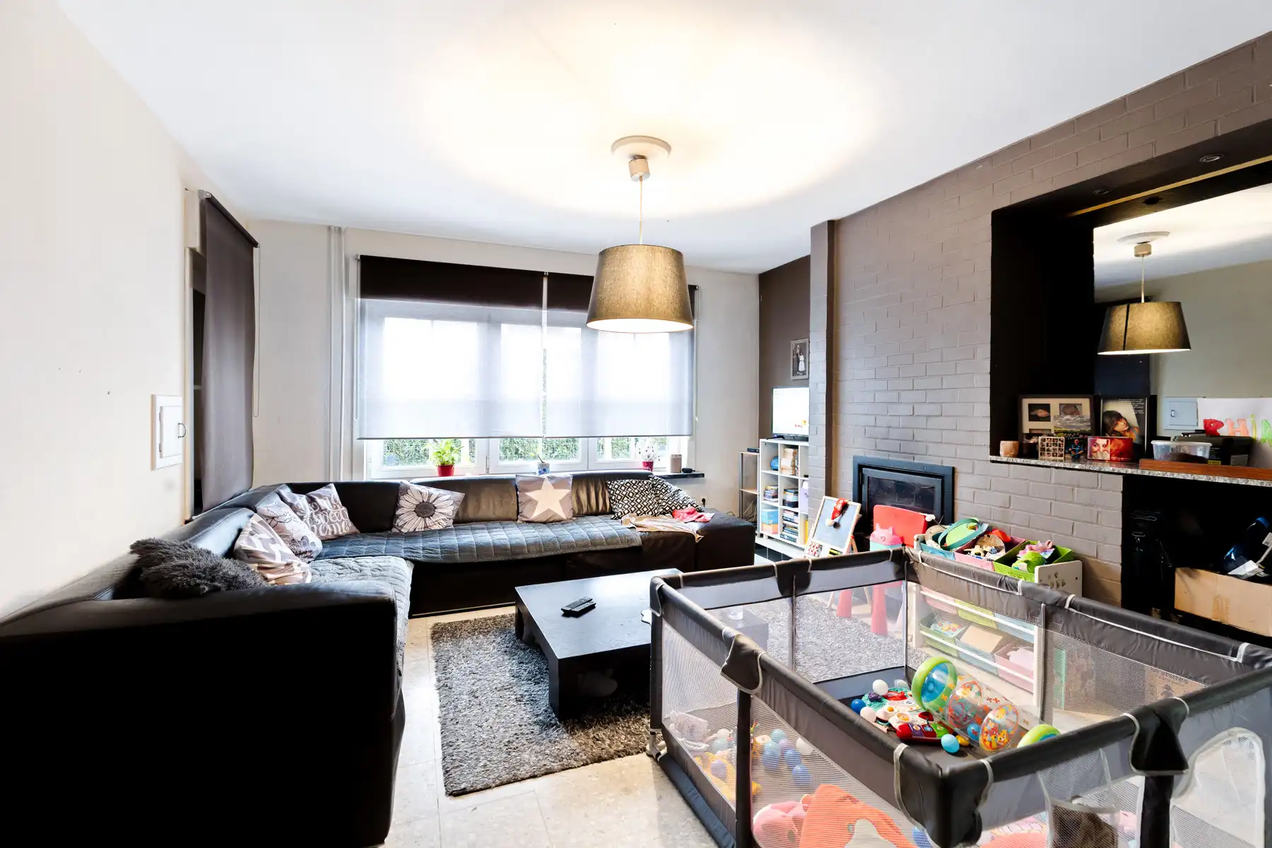 Karaktervolle gezinswoning met potentieel en zonnige tuin te Oordegem foto 3