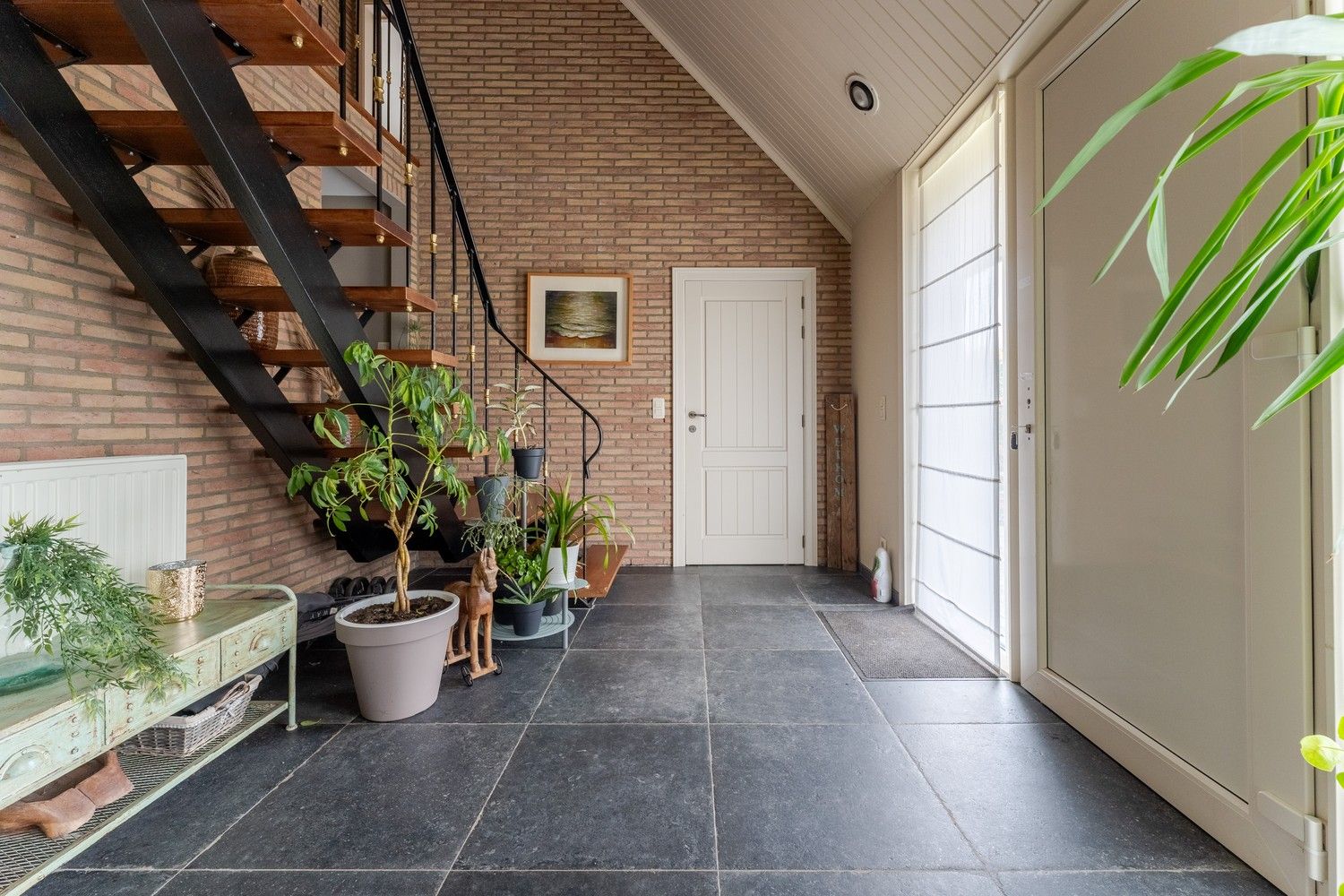Charmante 4-slaapkamer villa op riant perceel van 1.558 m² in residentiële wijk “De Kolleberg” – Achel foto 3