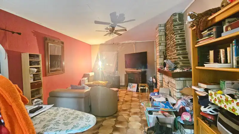 Gelijkvloers landhuis van 89m² op een perceel van 7a89ca foto 4