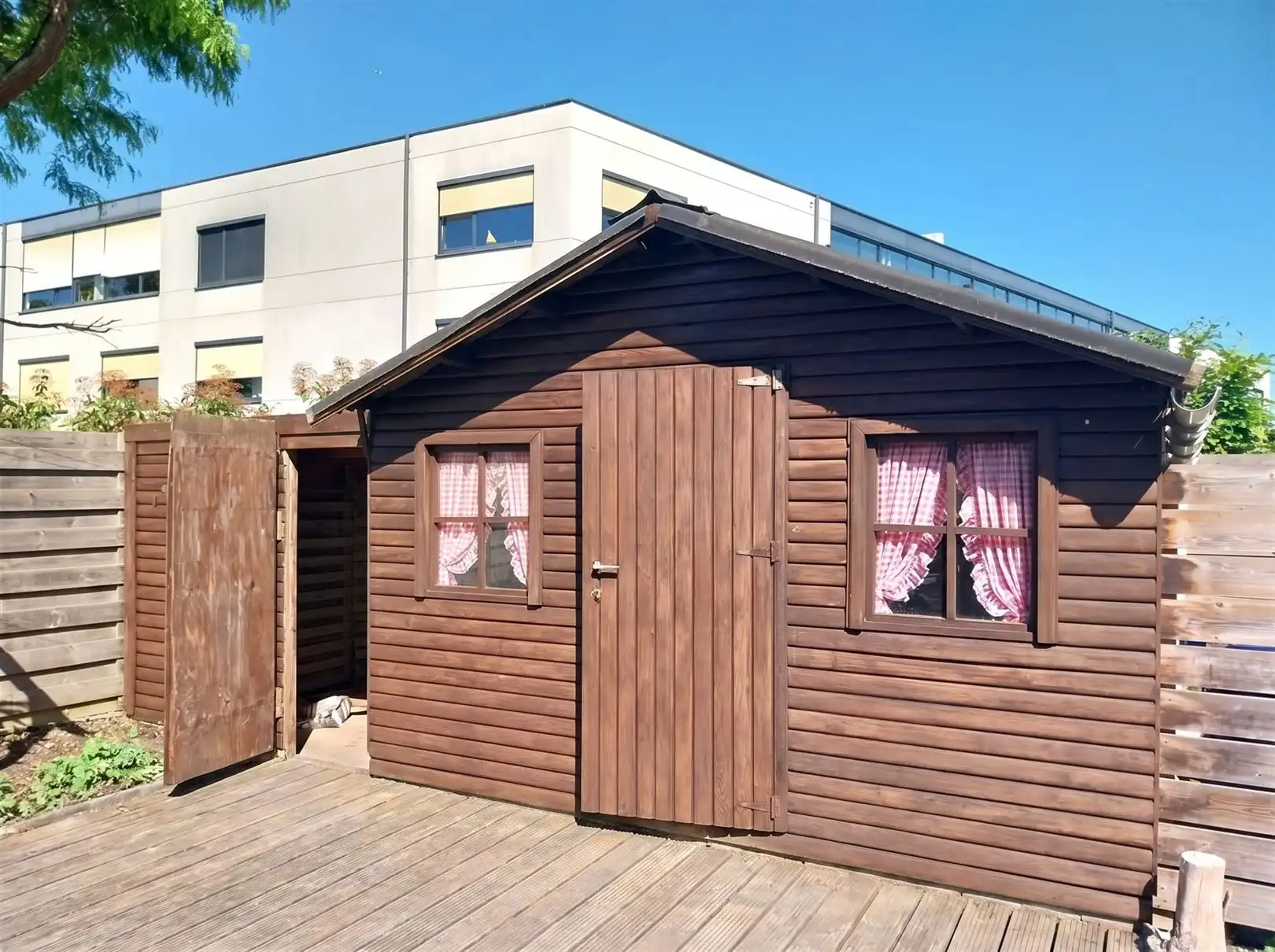 TE HUUR: Gesloten bebouwing met 3 slaapkamers in Aarschot! foto 25
