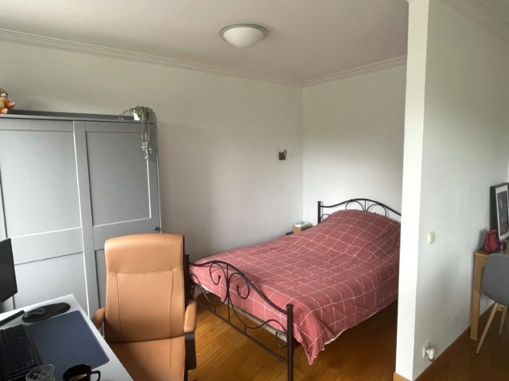 Instapklare flat van 45m² met aparte slaaphoek - incl. autostaanplaats en kelder foto 10