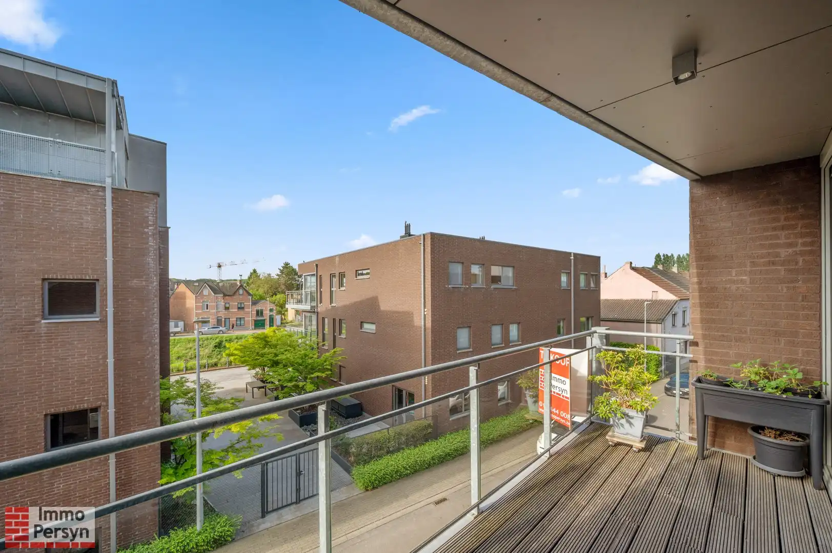 appartement 2 slkrs, terras en ondergrondse autostaanplaats foto 6