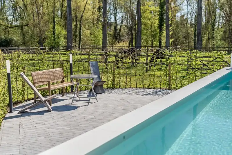 Moderne villa met hippisch complex op 15.856m²  foto 4