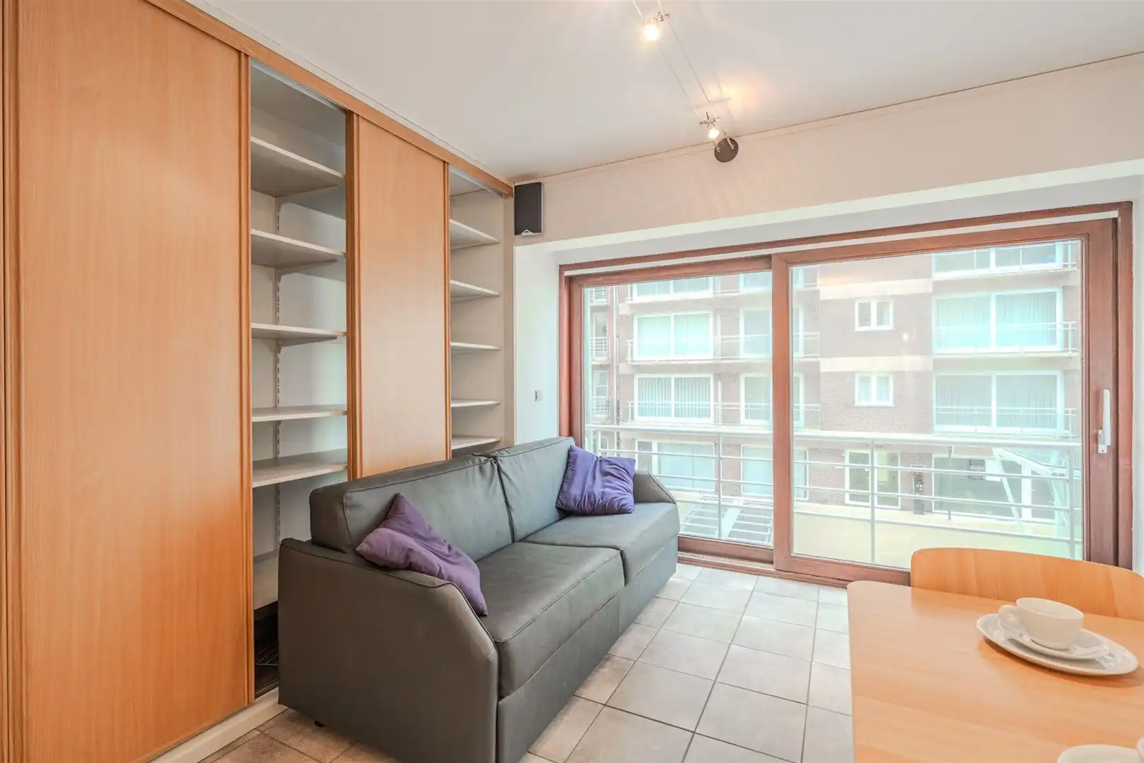 studio met lateraal zeezicht foto 5