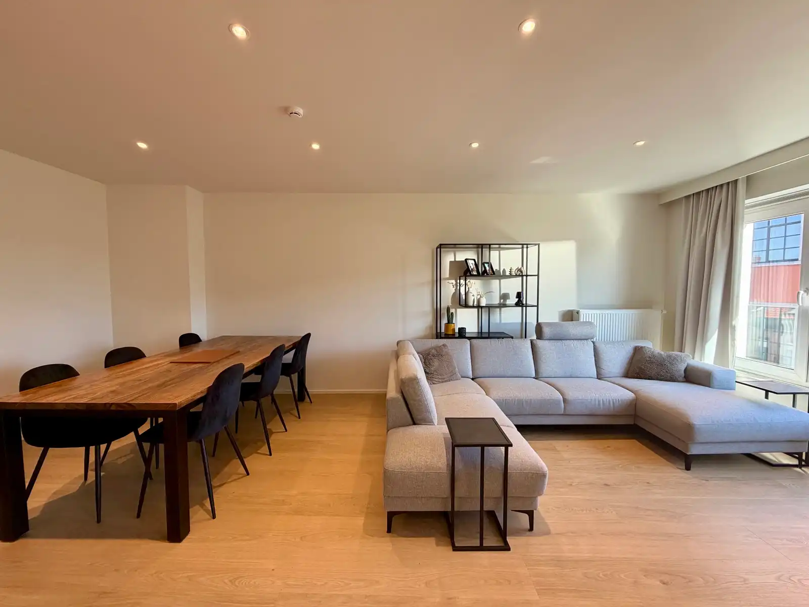 Luxueus gemeubeld appartement in hartje Leuven! foto 6