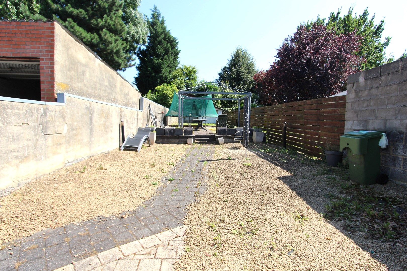 Ruime woning met diepe tuin in Vlijtingen bij Riemst foto 2