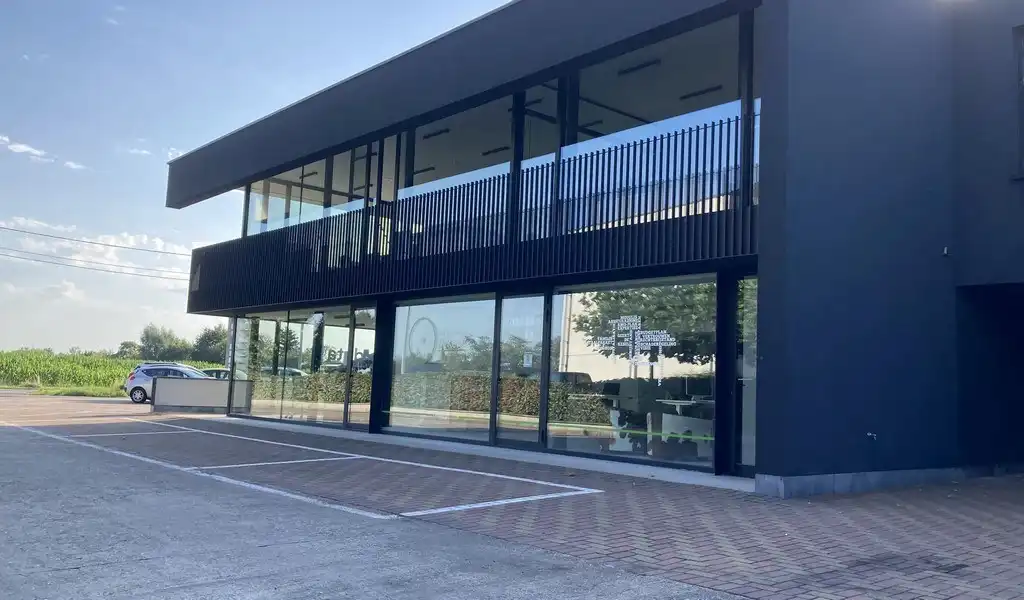 Burelen te huur in New Westral Business Center te Nazareth foto 10