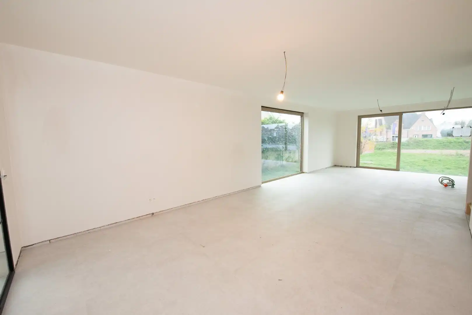 OPENDEURDAG; vrijdag 3 april 15u30 - 17u! Ruime, moderne nieuwbouw te Waregem (mogelijk aan 6%) foto 9