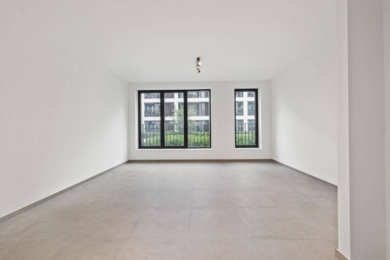 Modern nieuwbouwappartement te koop in Roeselare met gunstige oriëntatie foto 2