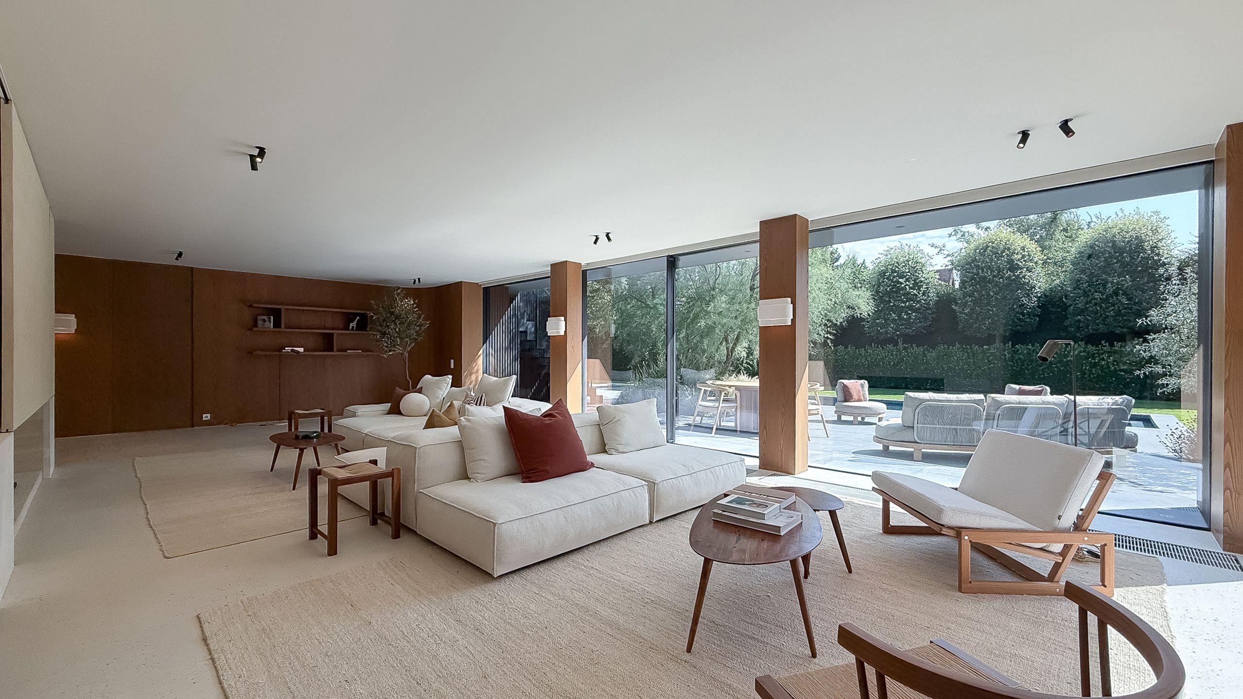 Sfeervol ingerichte, vrijstaande villa met zwembad / Zoute foto 8