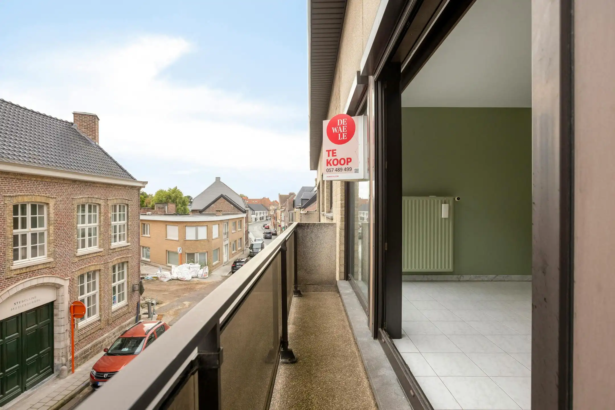 Instapklaar 2-kamerappartement in hartje Poperinge foto 18