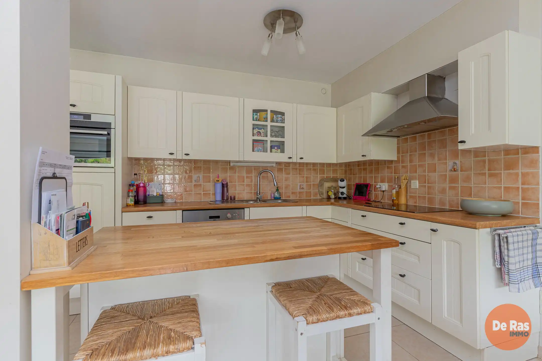 WICHELEN – Centrale, instapklare woning met 4 slaapkamers foto 4
