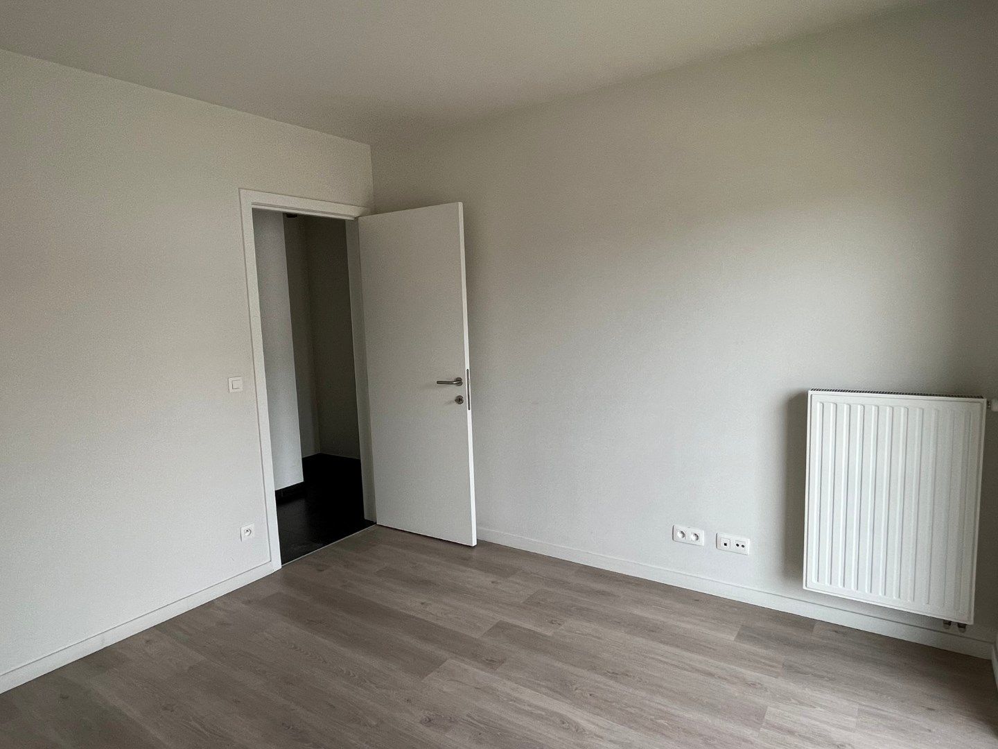 Hoogwaardig, eigentijds appartement met ondergrondse staanplaats foto 15