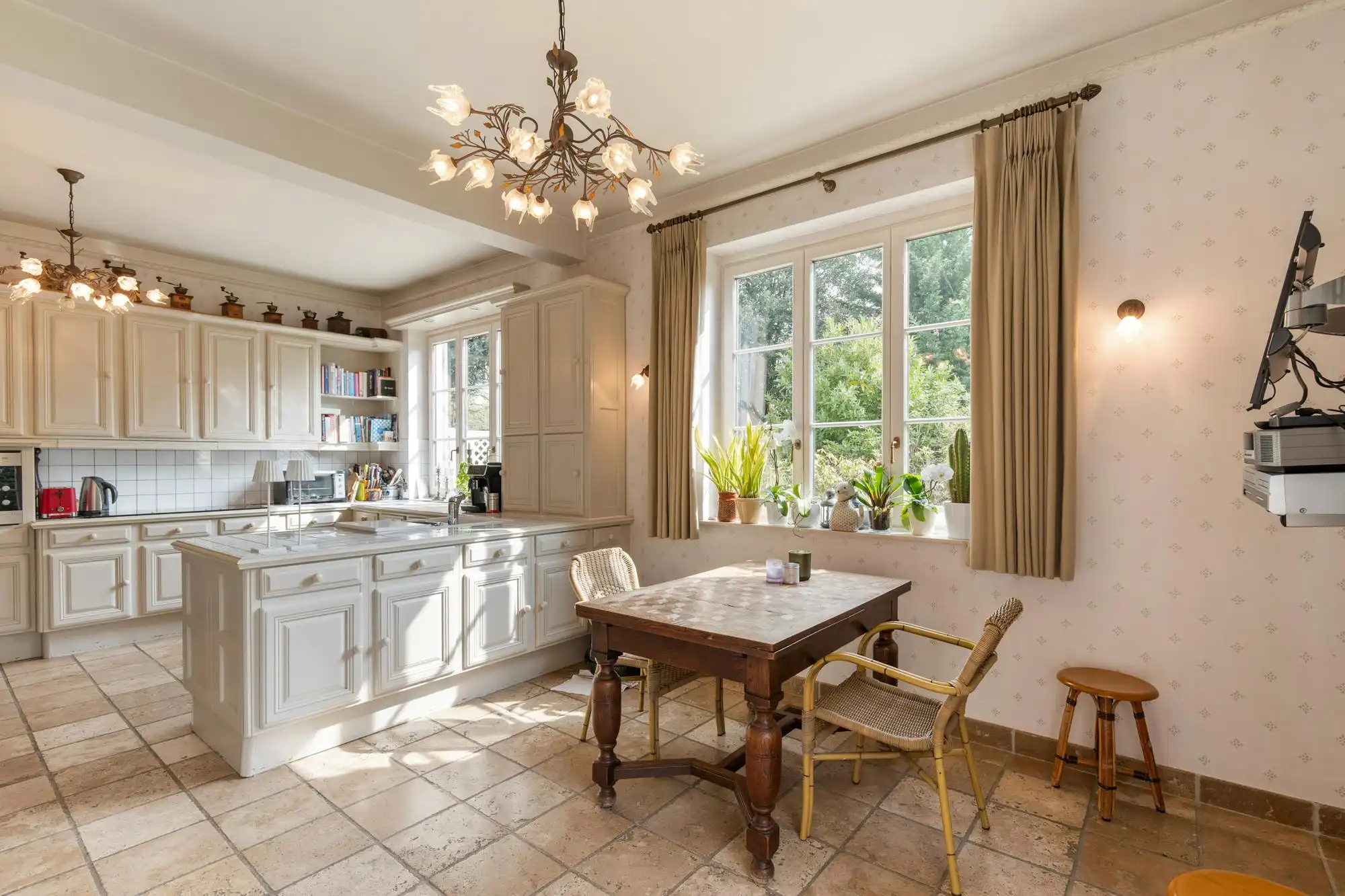 Exclusieve villa met veel potentieel in Bouchout/Wemmel foto 9