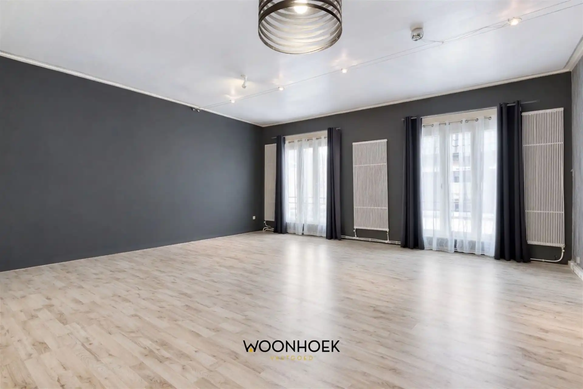 Ruim en comfortabel wonen in het hart van Zele foto 5