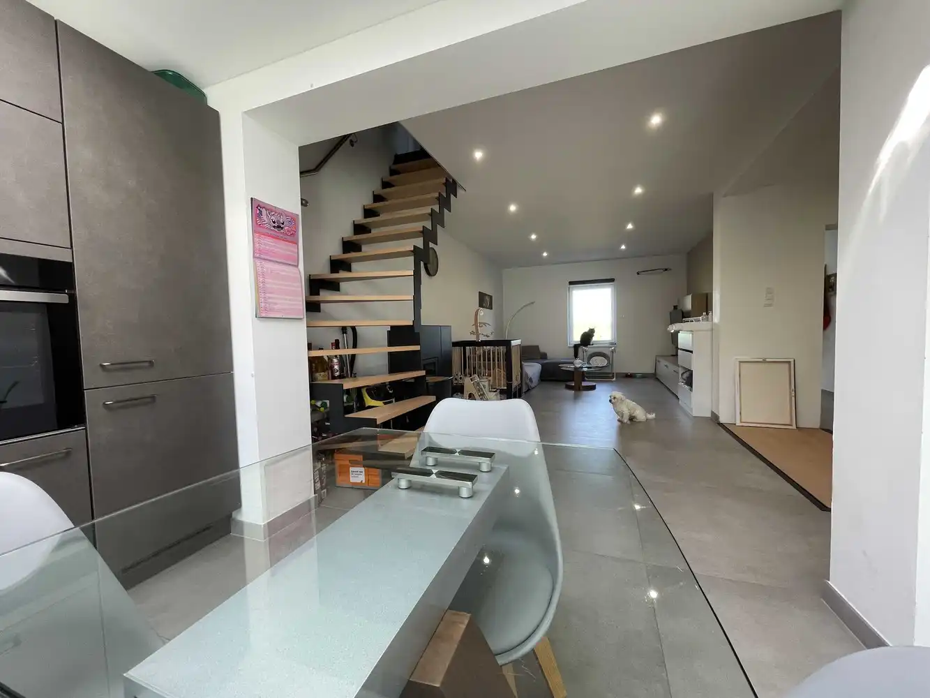 Grotendeels gerenoveerde woning in het landelijke Jeuk foto 3