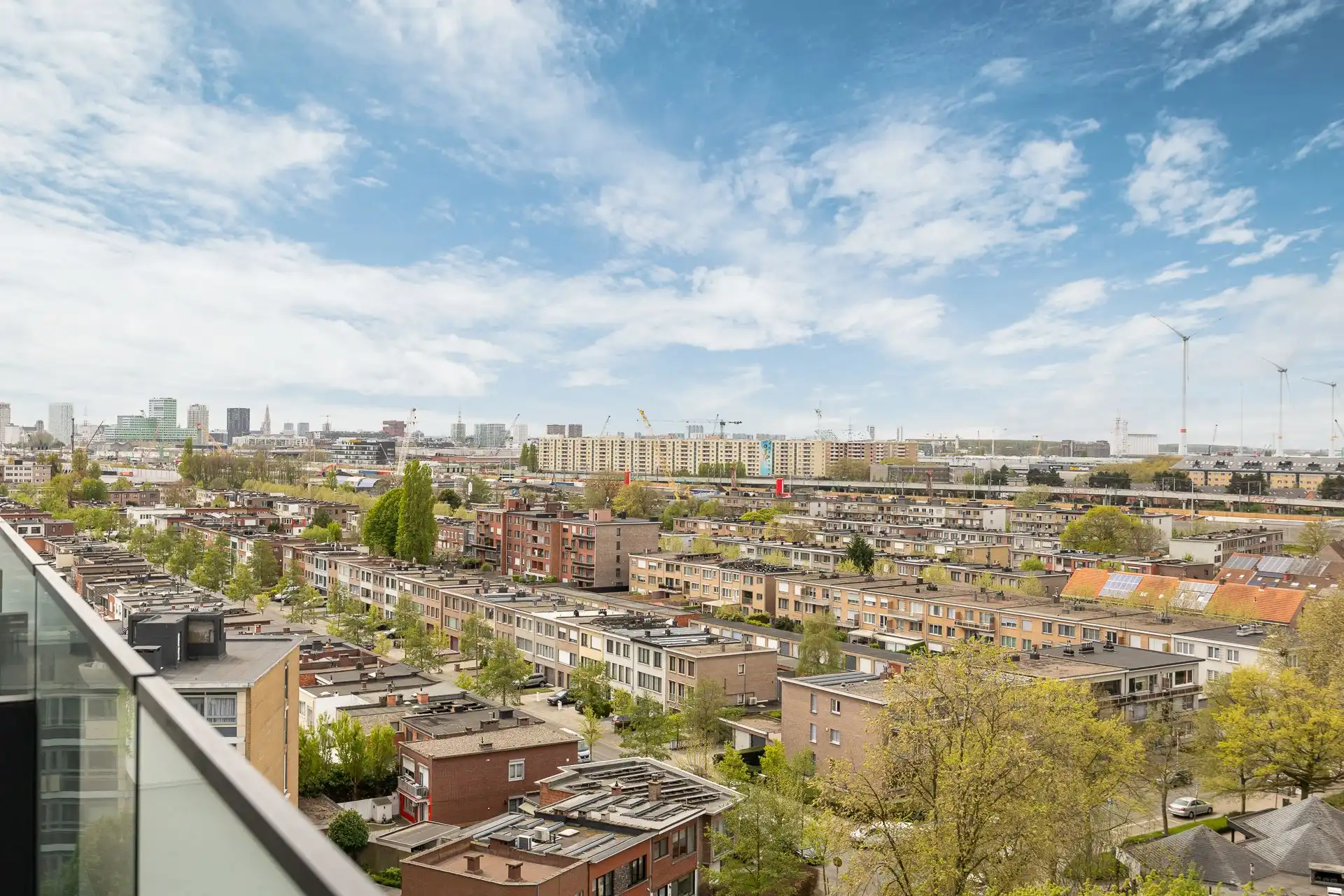 Verzorgd appartement met terras op uitstekende locatie foto 19