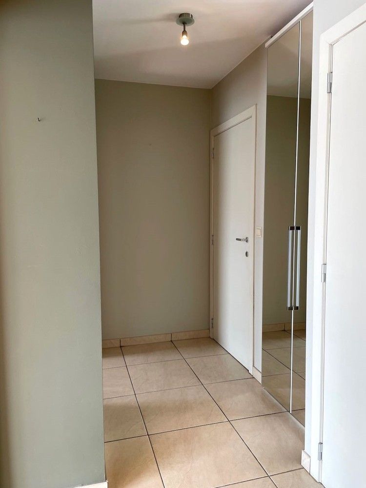 Zeer verzorgd appartement met inpandige autostaanplaats foto 6